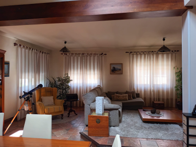 Se vende preciosa vivienda unifamiliar en Miraflores de la Sierra